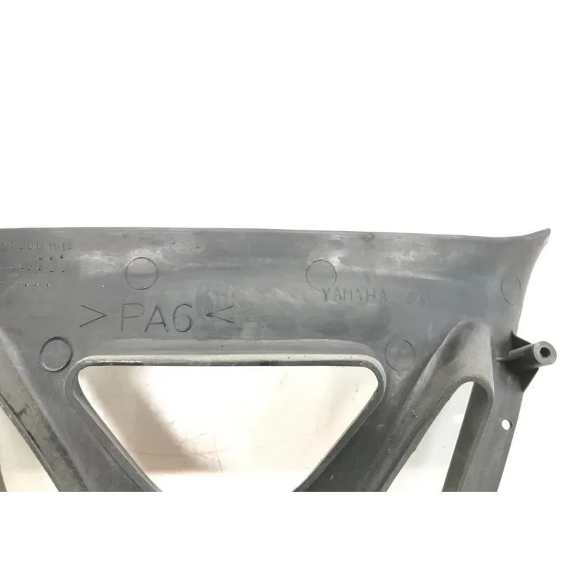 Cache carenage centrale sabot YAMAHA YZF 1000 2000-2001 R1