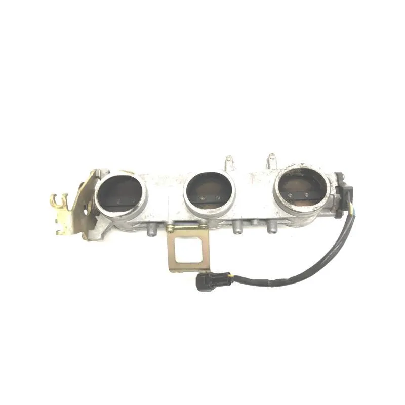 Rampe d'injection TRIUMPH SPEED TRIPLE 955 I 1999-2004
