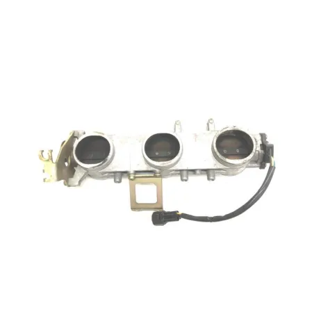 Rampe d'injection TRIUMPH SPEED TRIPLE 955 I 1999-2004