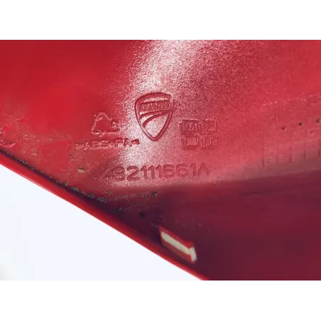 Cache carenage coque arriere gauche DUCATI PANIGALE 1199 2012-2015