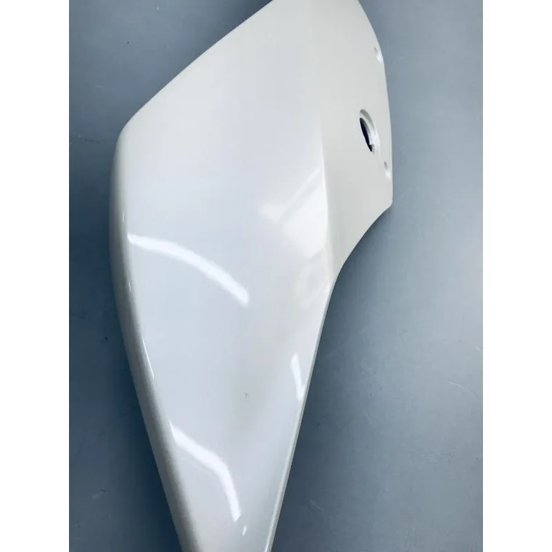 Cache carenage coque arriere droit DUCATI PANIGALE 1199 2012-2015
