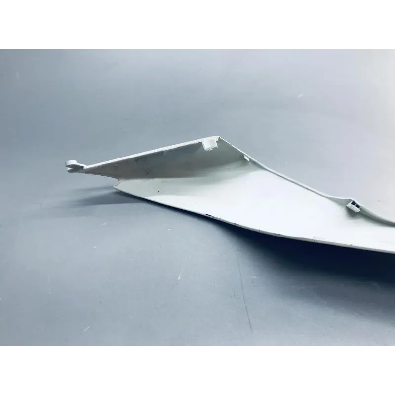 Cache carenage coque arriere gauche DUCATI PANIGALE 1199 2012-2015