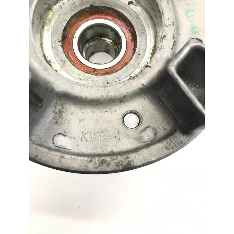 Porte couronne KAWASAKI Z 650 2020-2022