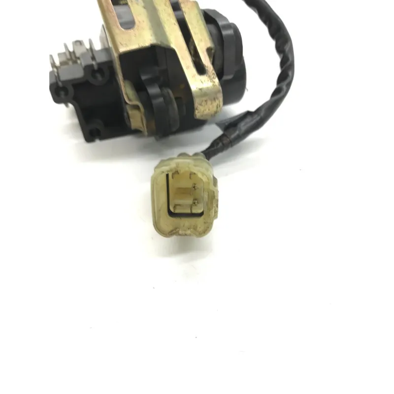 Moteur de valve d'echappement HONDA CBR 1000 RR 2004-2005 FIREBLADE