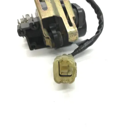 Moteur de valve d'echappement HONDA CBR 1000 RR 2004-2005 FIREBLADE