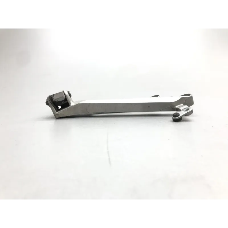 Platine et repose pieds arriere droit HONDA CBR 1000 RR 2004-2005 FIREBLADE