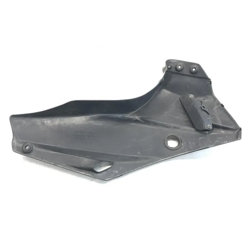 Cache flanc de carenage gauche SUZUKI GSF 600 1995-1999 BANDIT