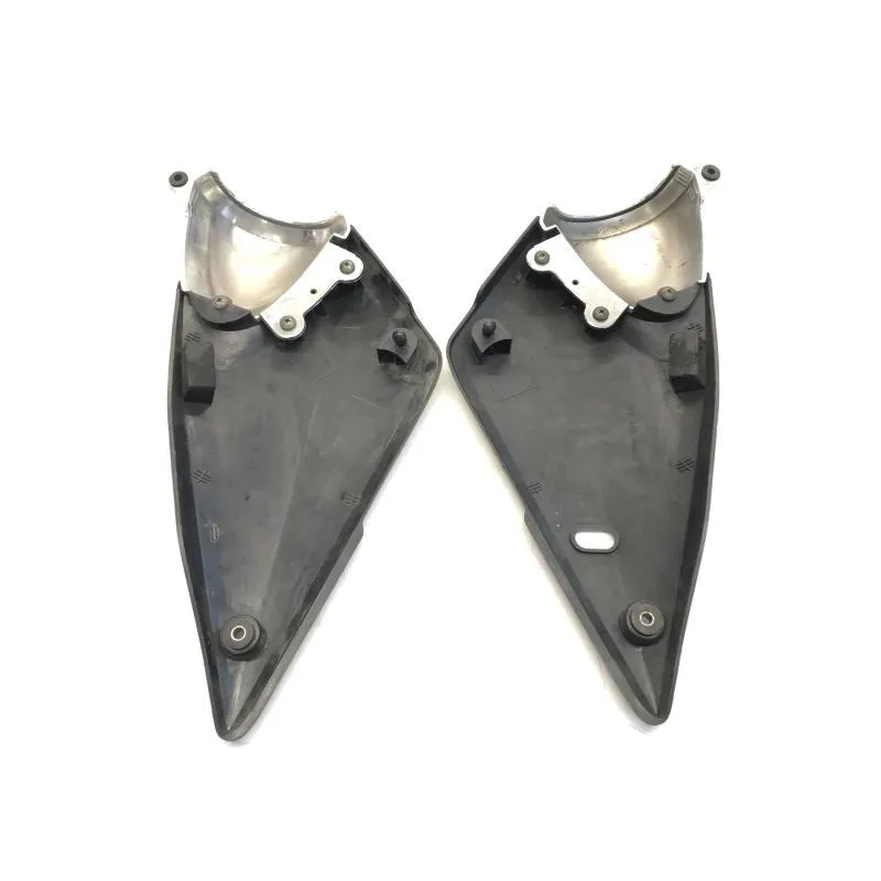 Cache carenage sous selle SUZUKI GSF 1200 2001-2005 BANDIT