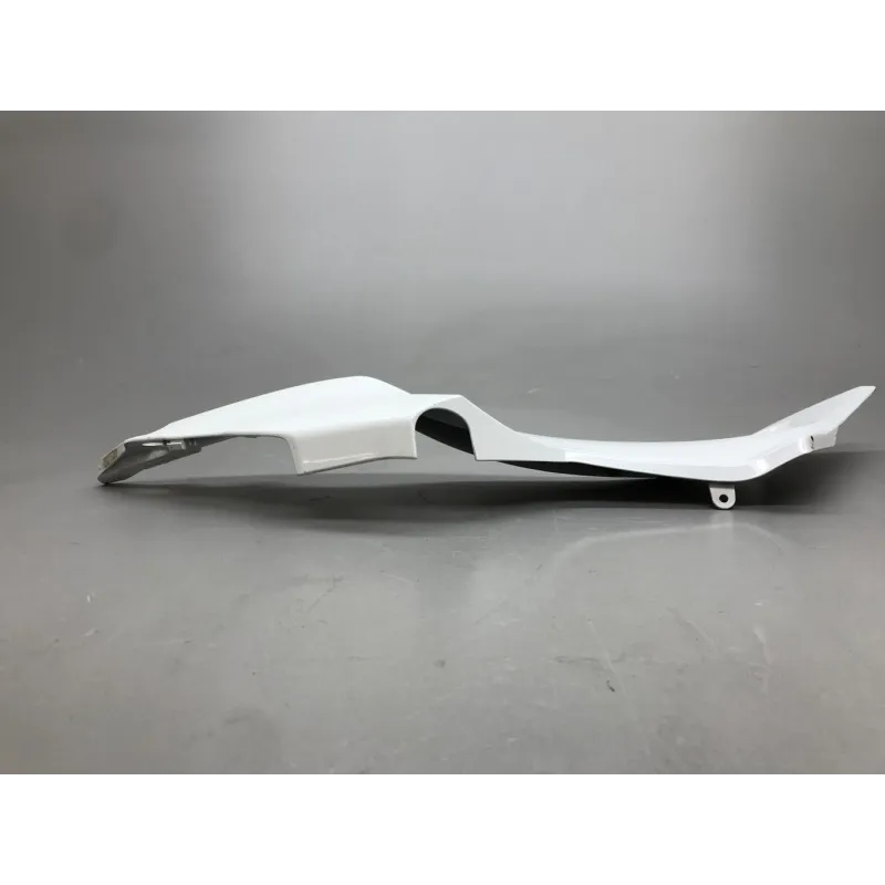 Cache carenage coque arriere droit HONDA CBR 650 F 2014-2016