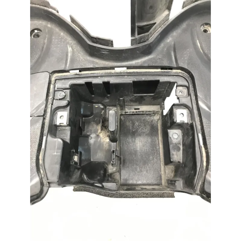 Plancher marche pied HONDA SH 300 2011-2014