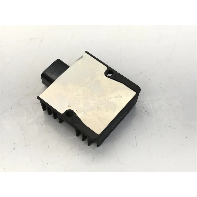 Regulateur charge batterie YAMAHA XP 560 2022 TMAX TECH MAX