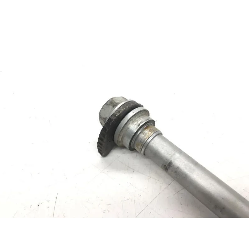 Axe de roue arriere HONDA TLR 260 F 1994-1996