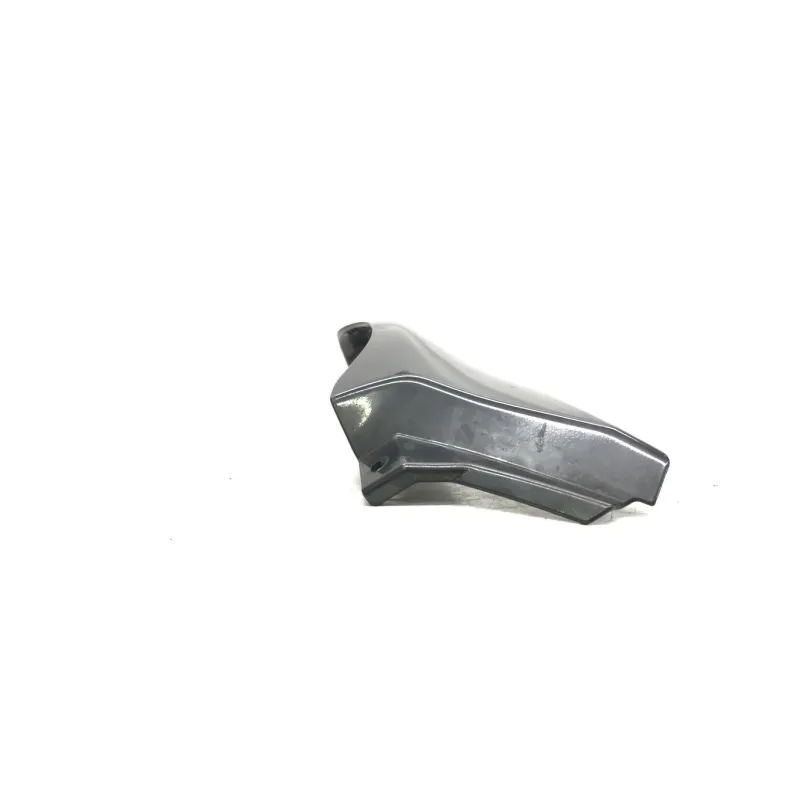 Cache reservoir droit YAMAHA XP 560 2022 TMAX TECH MAX