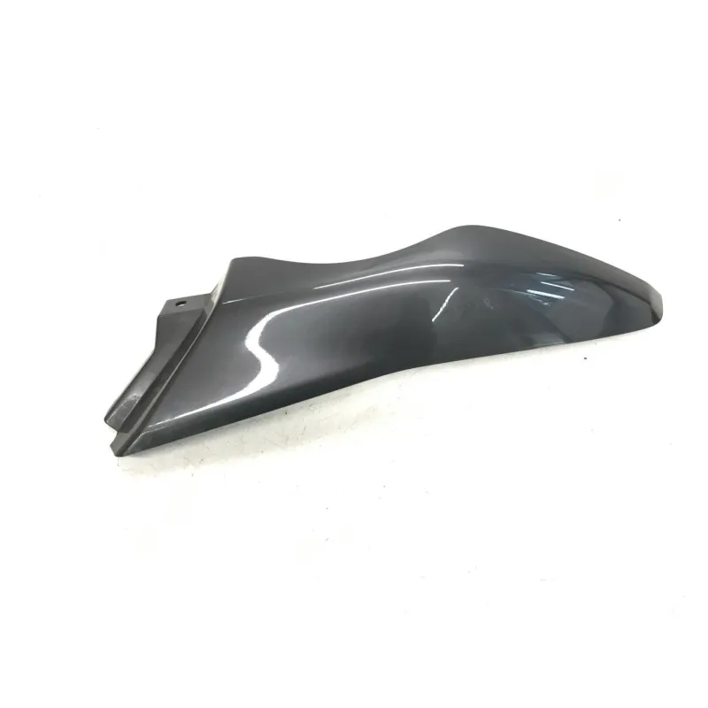 Cache reservoir droit YAMAHA XP 560 2022 TMAX TECH MAX