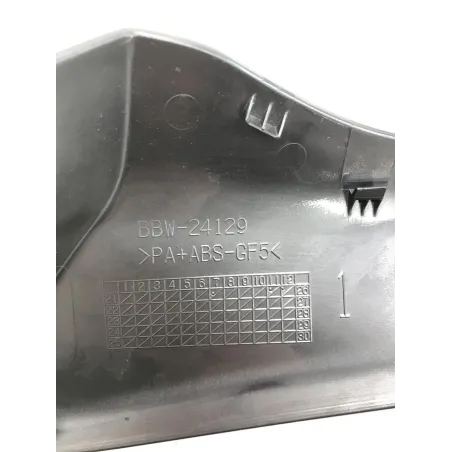 Cache reservoir gauche YAMAHA XP 560 2022 TMAX TECH MAX