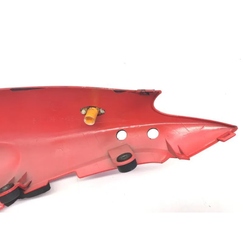 Cache carenage coque arriere gauche SUZUKI TL 1000 S 1997-2001