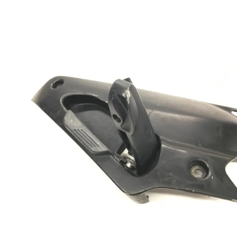 Platine et repose pieds arriere droit GILERA NEXUS 125 2007-2008 EURO3