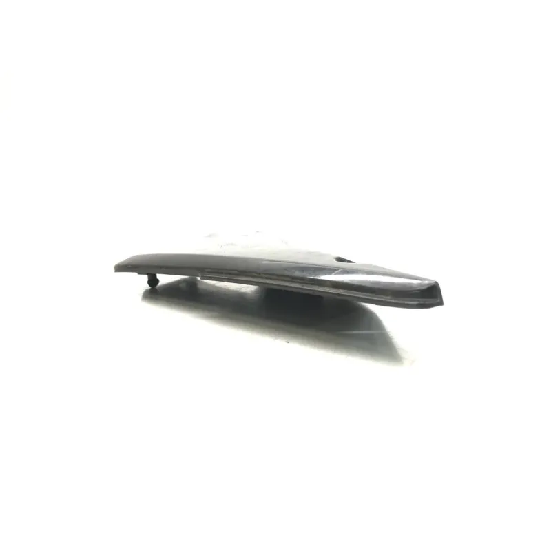 Cache carenage sous selle droit gauche SUZUKI GSF 600 2000-2004 BANDIT N