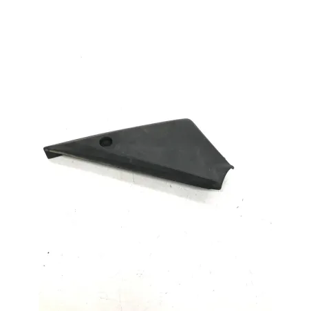 Cache carenage sous selle droit gauche SUZUKI GSF 600 2000-2004 BANDIT N