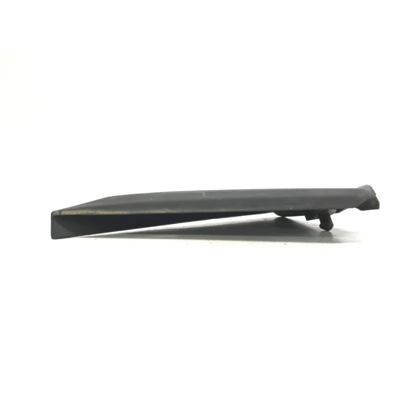 Cache carenage sous selle droit gauche SUZUKI GSF 600 2000-2004 BANDIT N