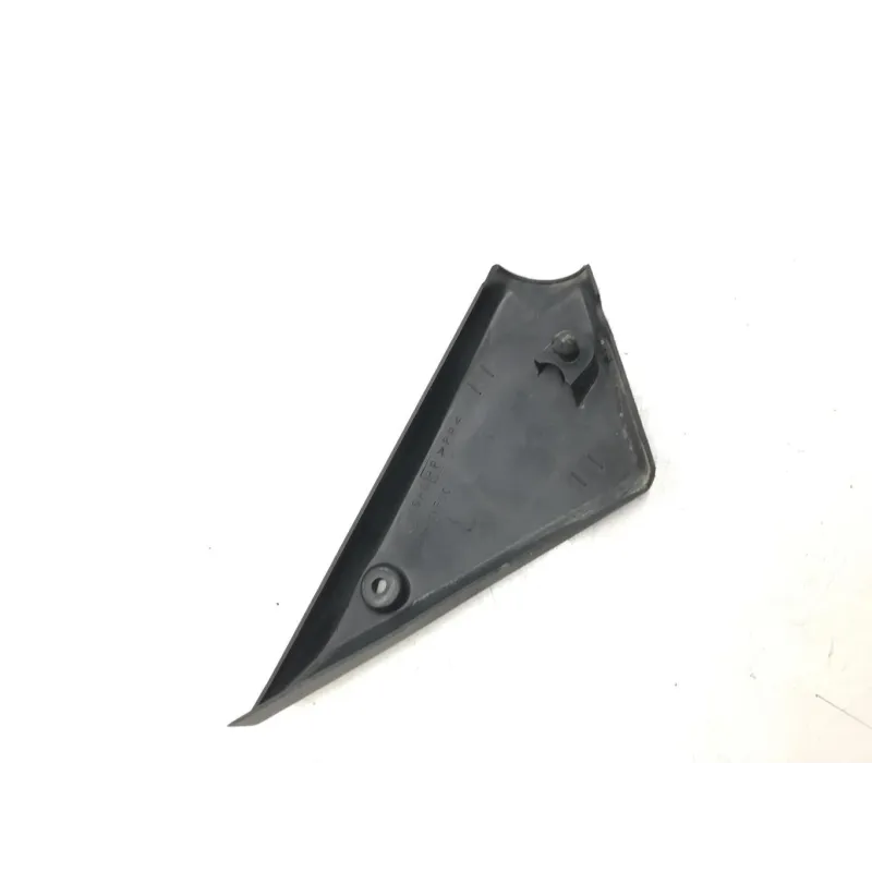 Cache carenage sous selle droit gauche SUZUKI GSF 600 2000-2004 BANDIT N
