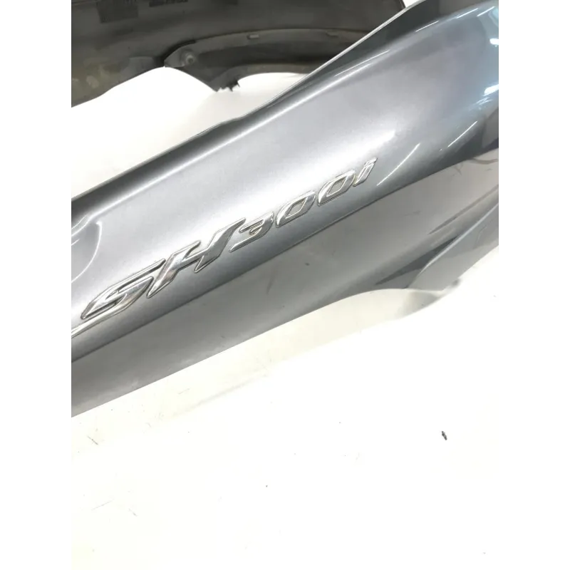 Cache carenage coque arriere HONDA SH 300 2011-2014