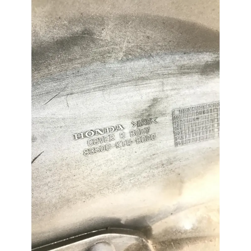Cache carenage coque arriere HONDA SH 300 2011-2014