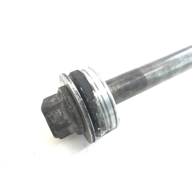 Axe de roue arriere YAMAHA TDM 850 1991-1993