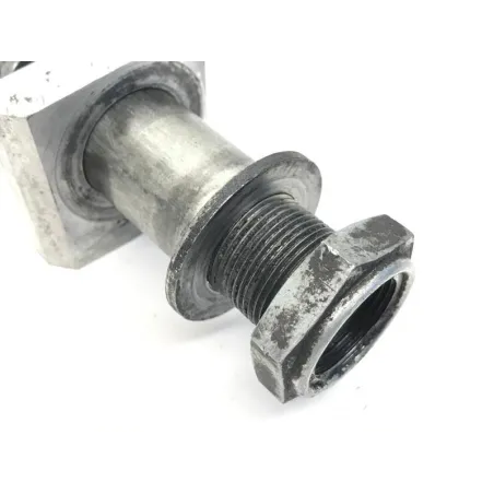 Axe de roue arriere SUZUKI TL 1000 S 1997-2001