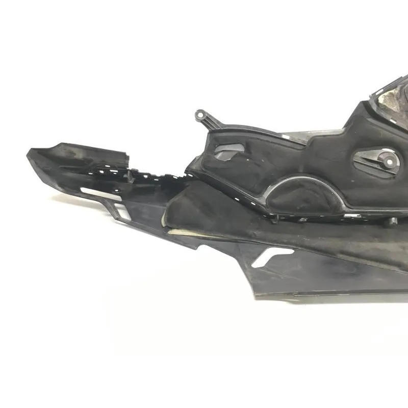 Plancher marche pied gauche BMW C 650 GT 2012-2015 K19