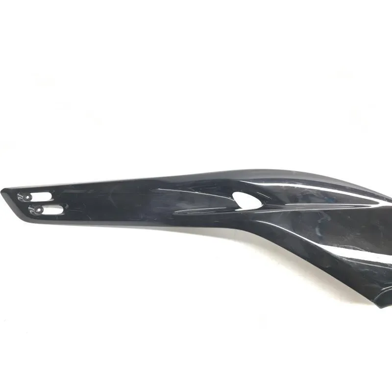 Cache lateral gauche YAMAHA XP 500 2001-2007 TMAX