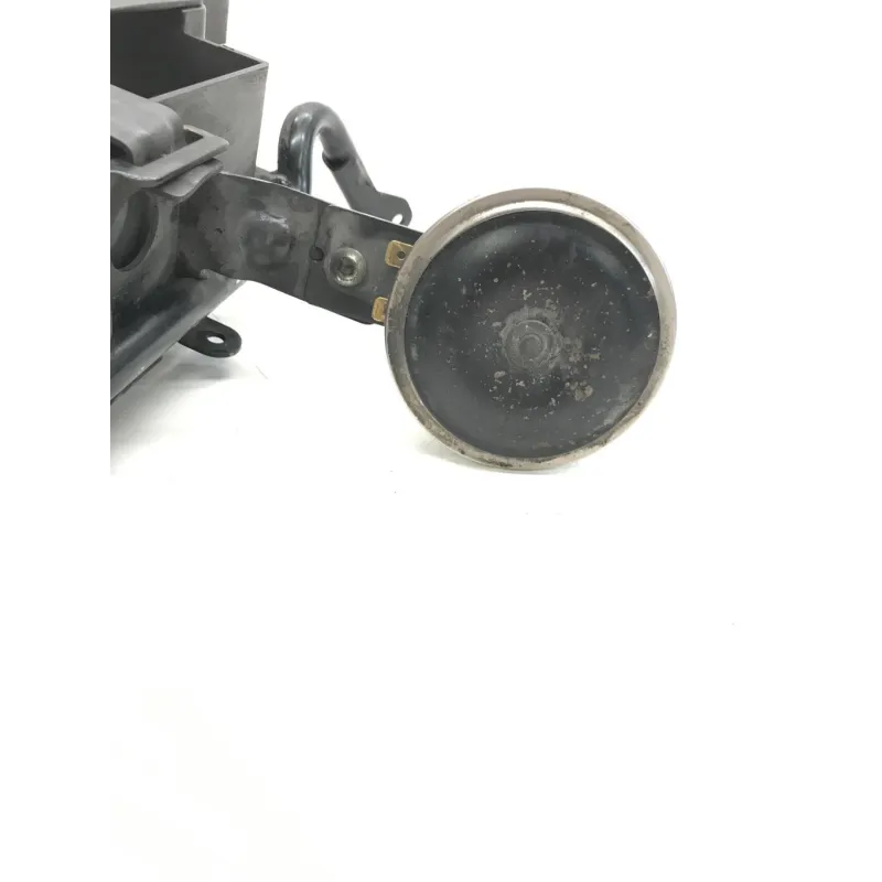 Support de batterie YAMAHA FJR 1300 2006-2012