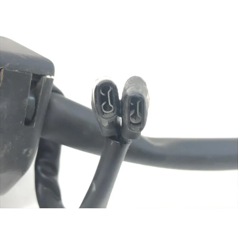 Commodo droit TRIUMPH STREET TRIPLE R 675 2011-2012
