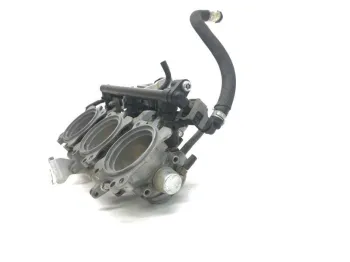 Rampe d'injection TRIUMPH STREET TRIPLE R 675 2011-2012