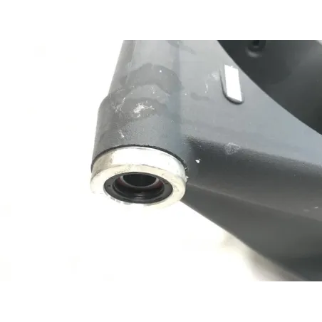 Bras oscillant TRIUMPH STREET TRIPLE R 675 2011-2012