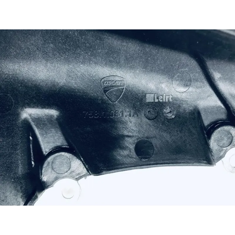 Cache lateral gauche DUCATI MONSTER 821 2015-2016 DARK