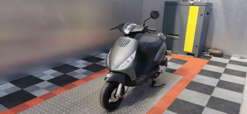 PIAGGIO ZIP 50 4 T