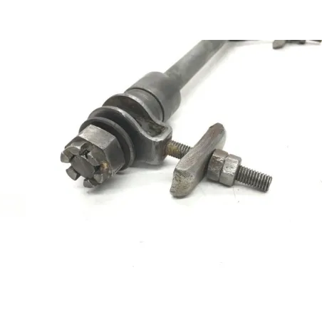Axe de roue arriere KAWASAKI KE 125 1976-1985