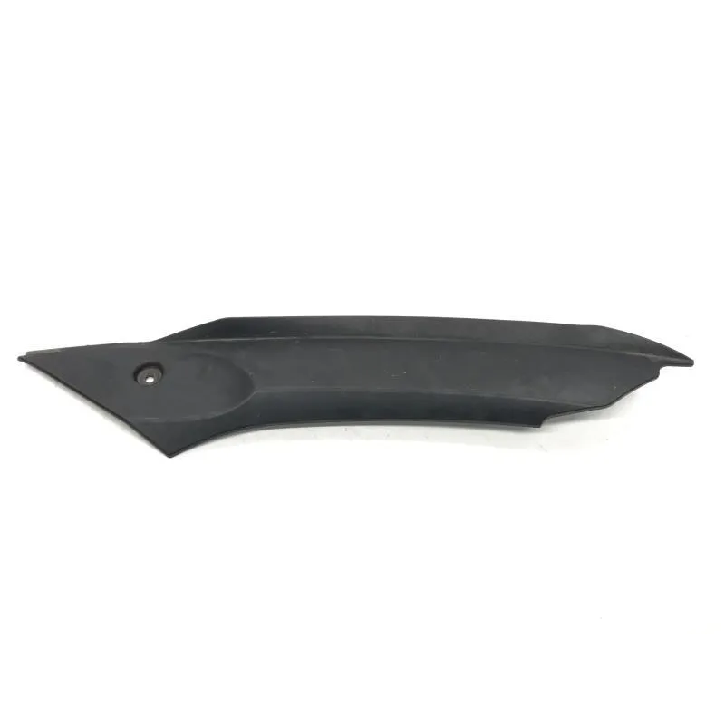Cache interieur gauche TRIUMPH DAYTONA 675 2006-2008