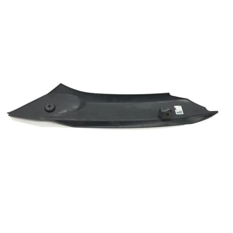 Cache interieur gauche TRIUMPH DAYTONA 675 2006-2008