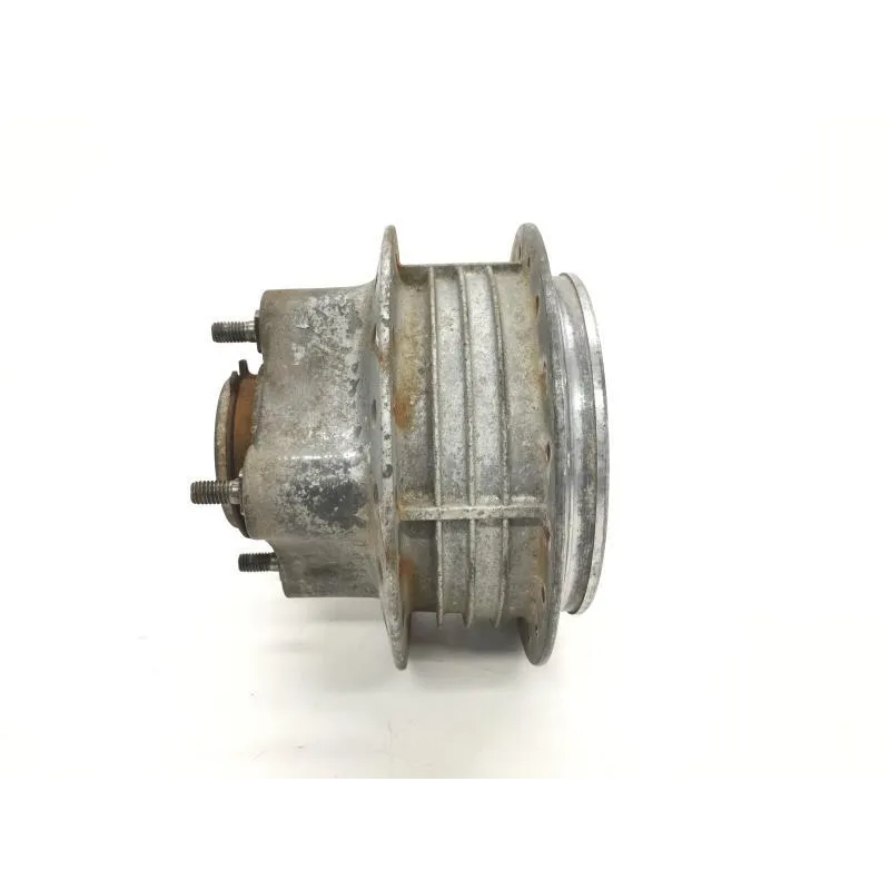 Moyeu arriere HONDA MT 125 1974 K0 ELSINORE