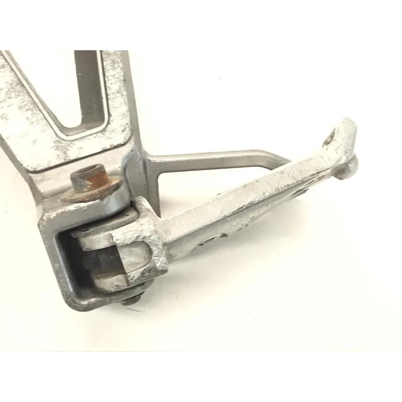 Platine et repose pieds arriere gauche SUZUKI GSF 1200 1996-2000 BANDIT