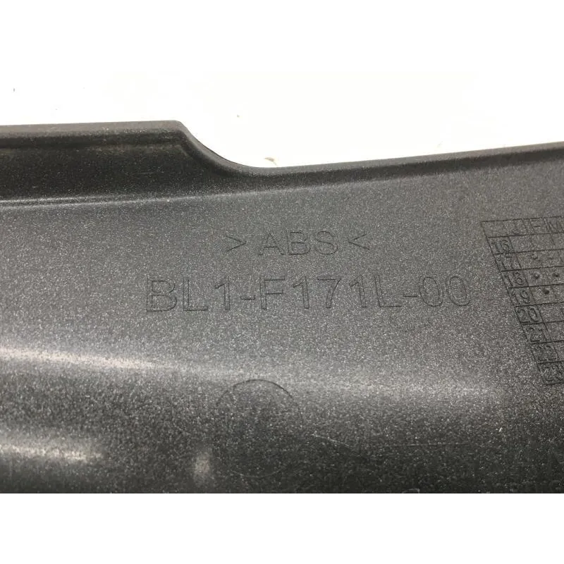 Demi sabot droit YAMAHA YPR 125 2018-2021 XMAX