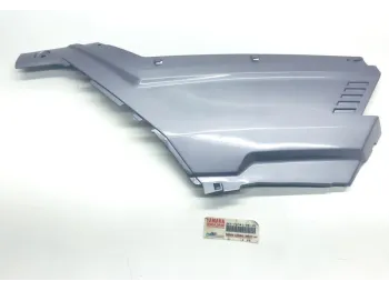 Cache carenage coque arriere gauche YAMAHA CH 50 1988-1995 BELUGA