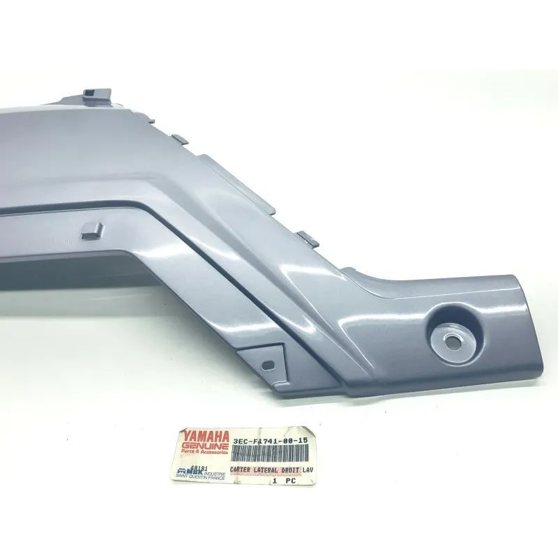 Cache carenage coque arriere gauche YAMAHA CH 50 1988-1995 BELUGA