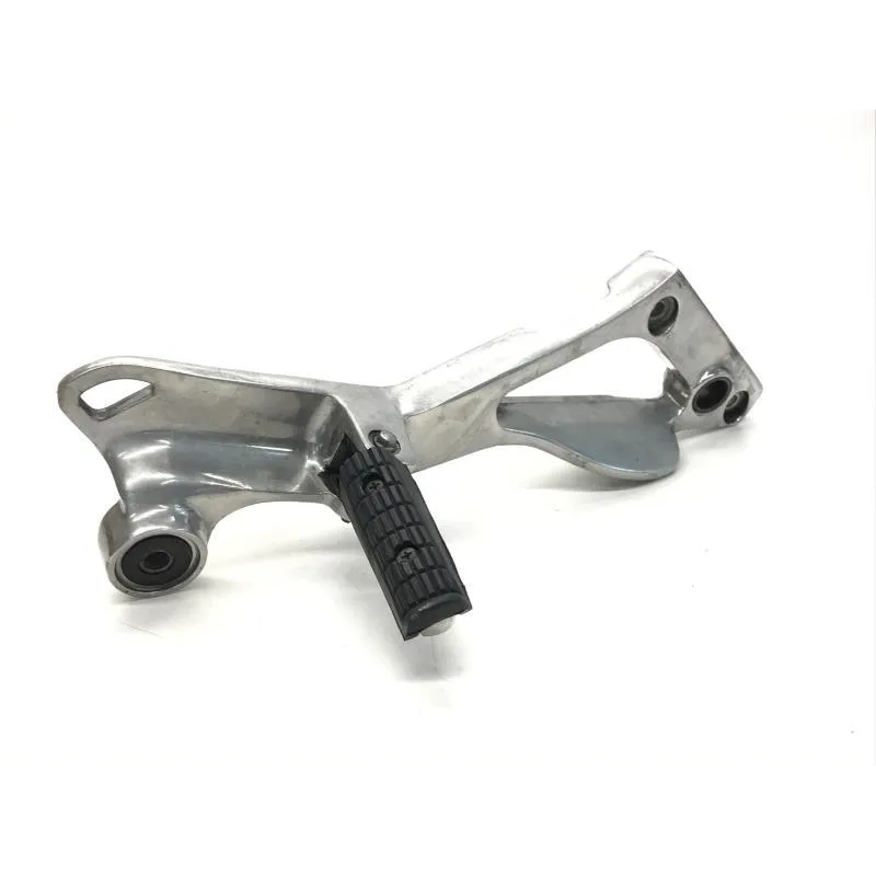 Platine et repose pieds arriere droit YAMAHA TDM 850 1996-2001