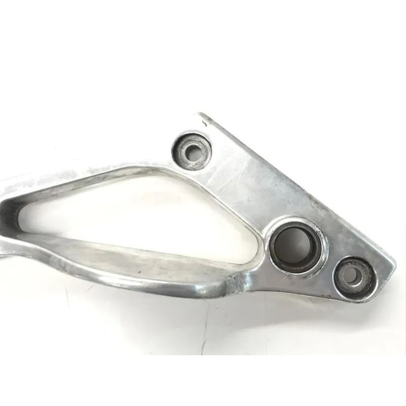 Platine et repose pieds arriere droit YAMAHA TDM 850 1996-2001