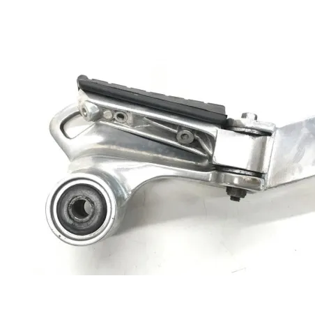 Platine et repose pieds arriere droit YAMAHA TDM 850 1996-2001