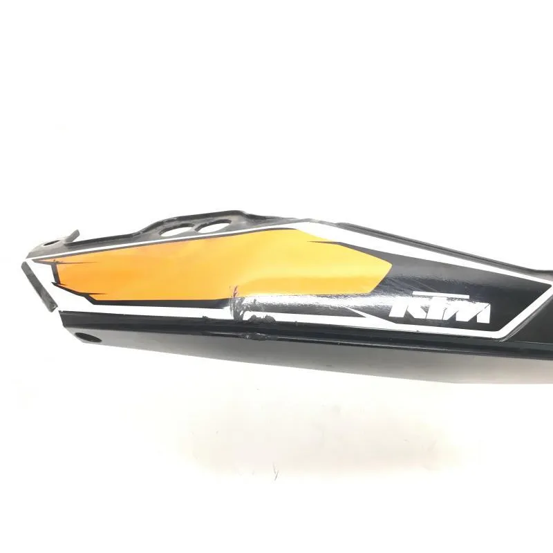 Cache carenage coque arriere droit KTM DUKE 390 2013-2016