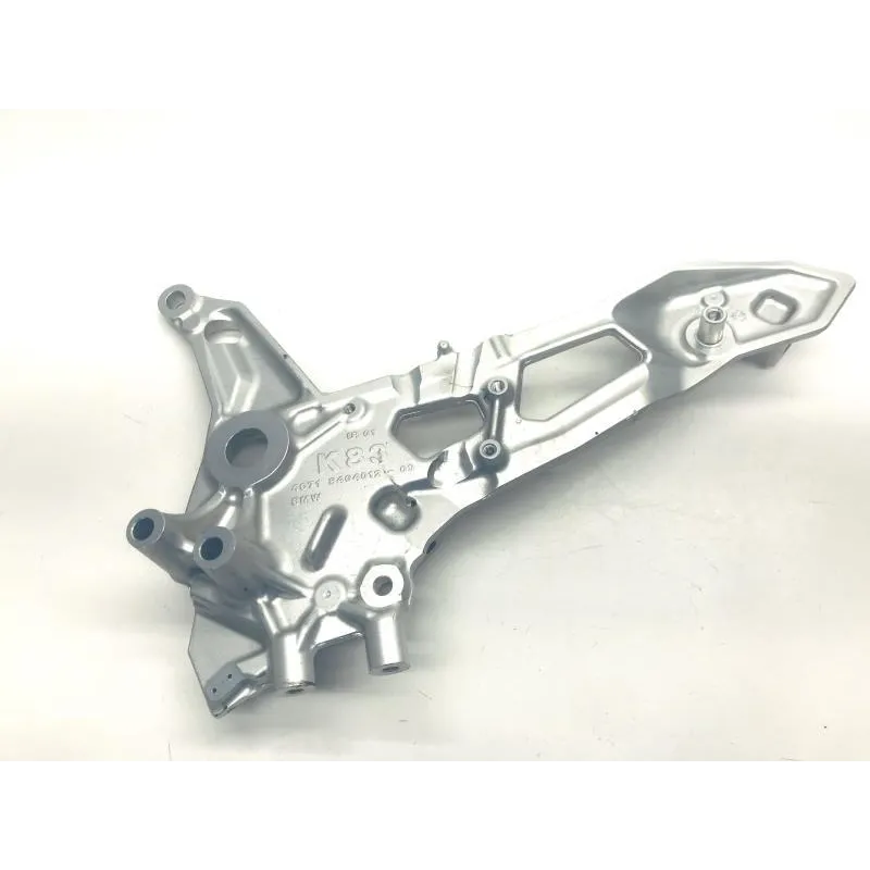 Platine avant droite BMW F 900 R 2020-2023
